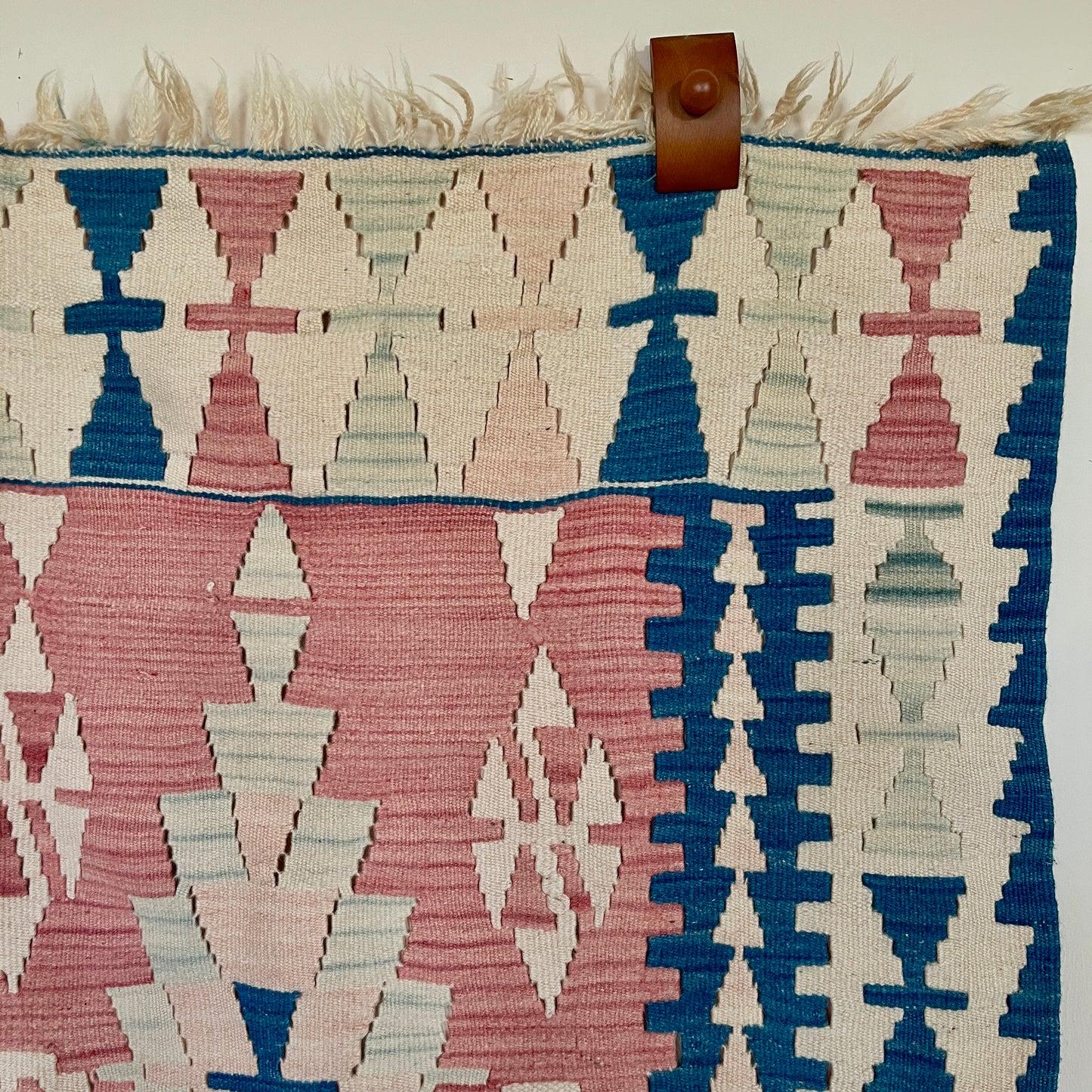 Vintage Handmade Wool Tribal Kayseri Kilim Wall Hanging / Rug