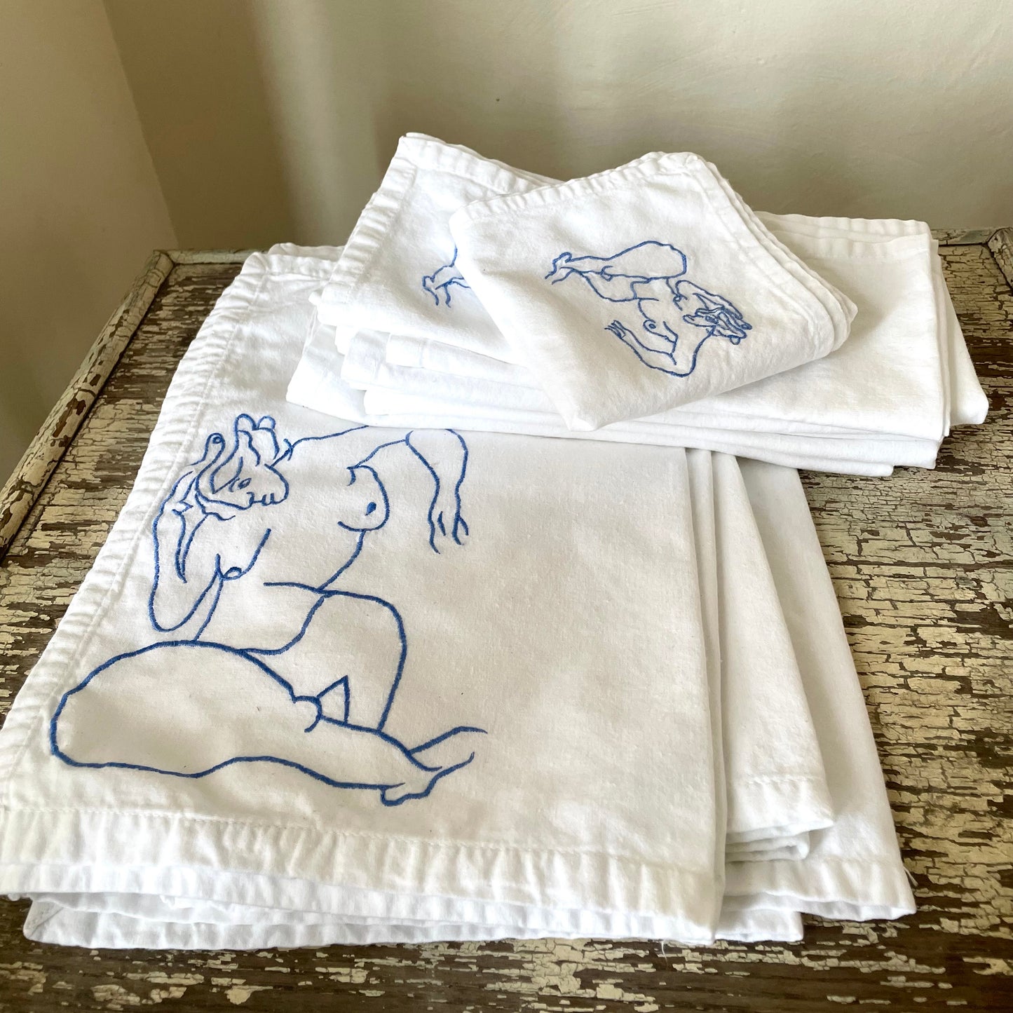 Vintage Embroidered Picasso-Inspired Cotton Placemats & Napkins Set