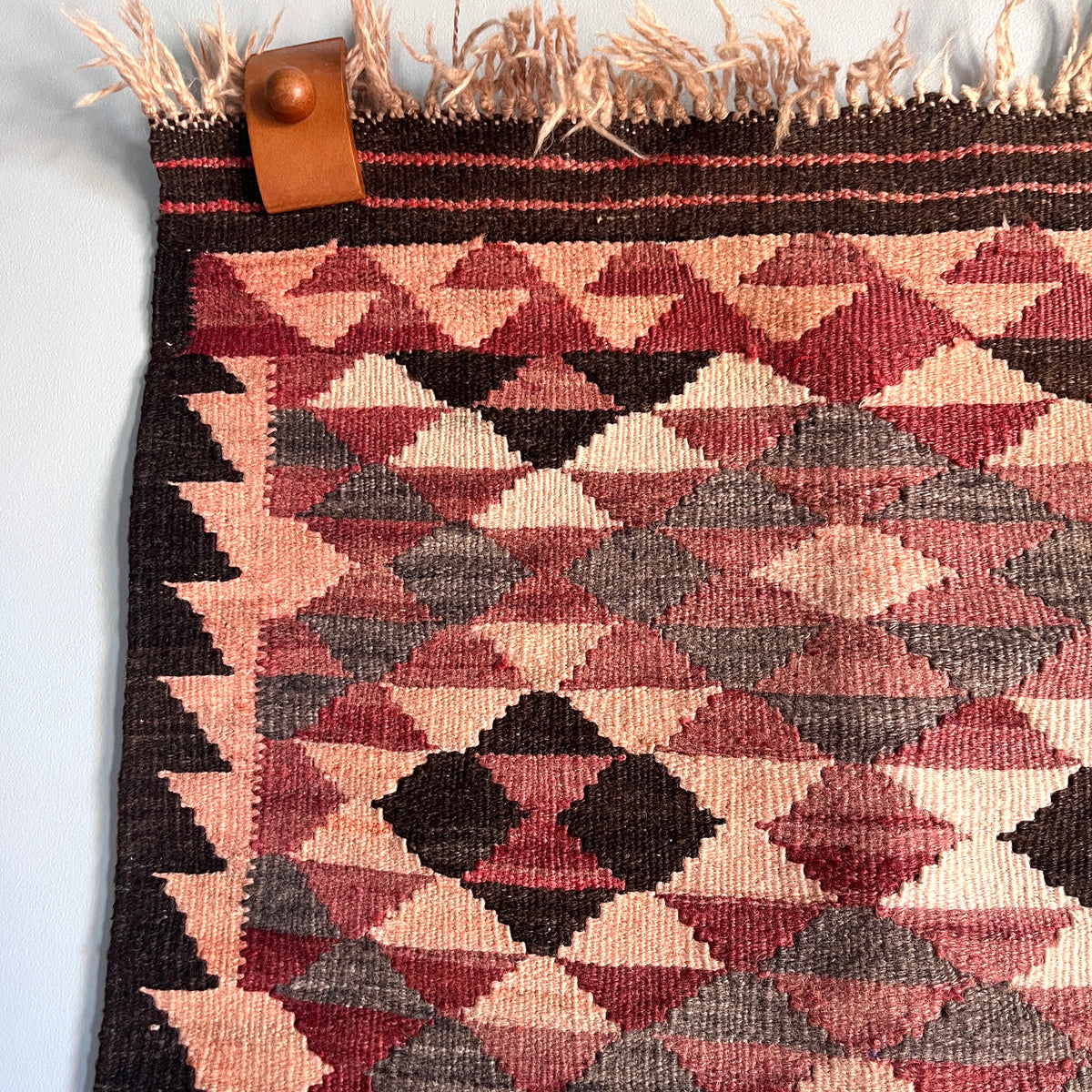 Vintage Turkish Kilim Wall Hanging / Rug