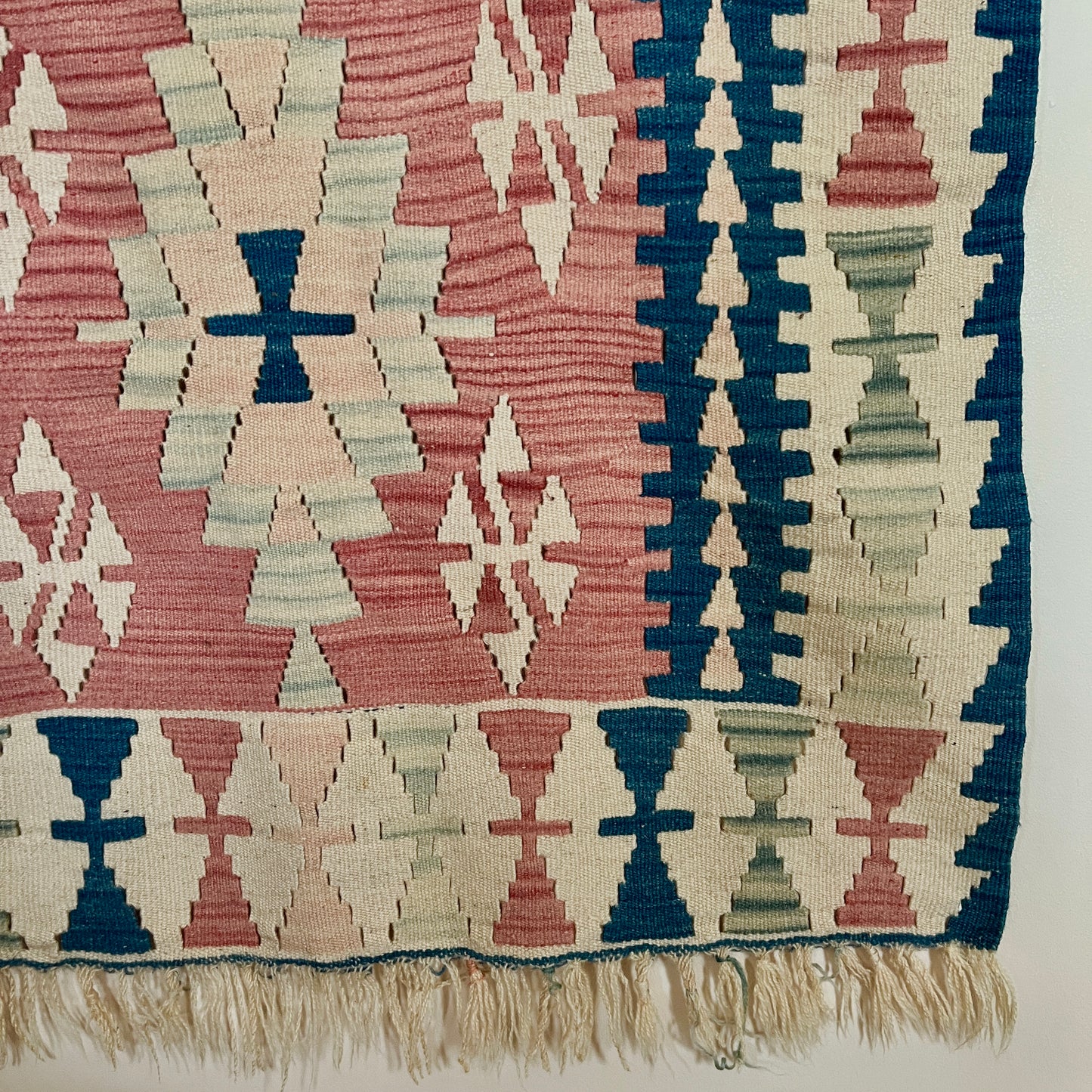 Vintage Handmade Wool Tribal Kayseri Kilim Wall Hanging / Rug