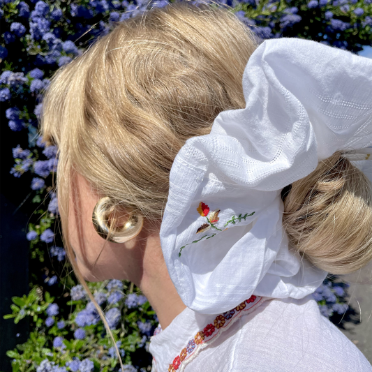 Oversized Vintage Linen Scrunchie