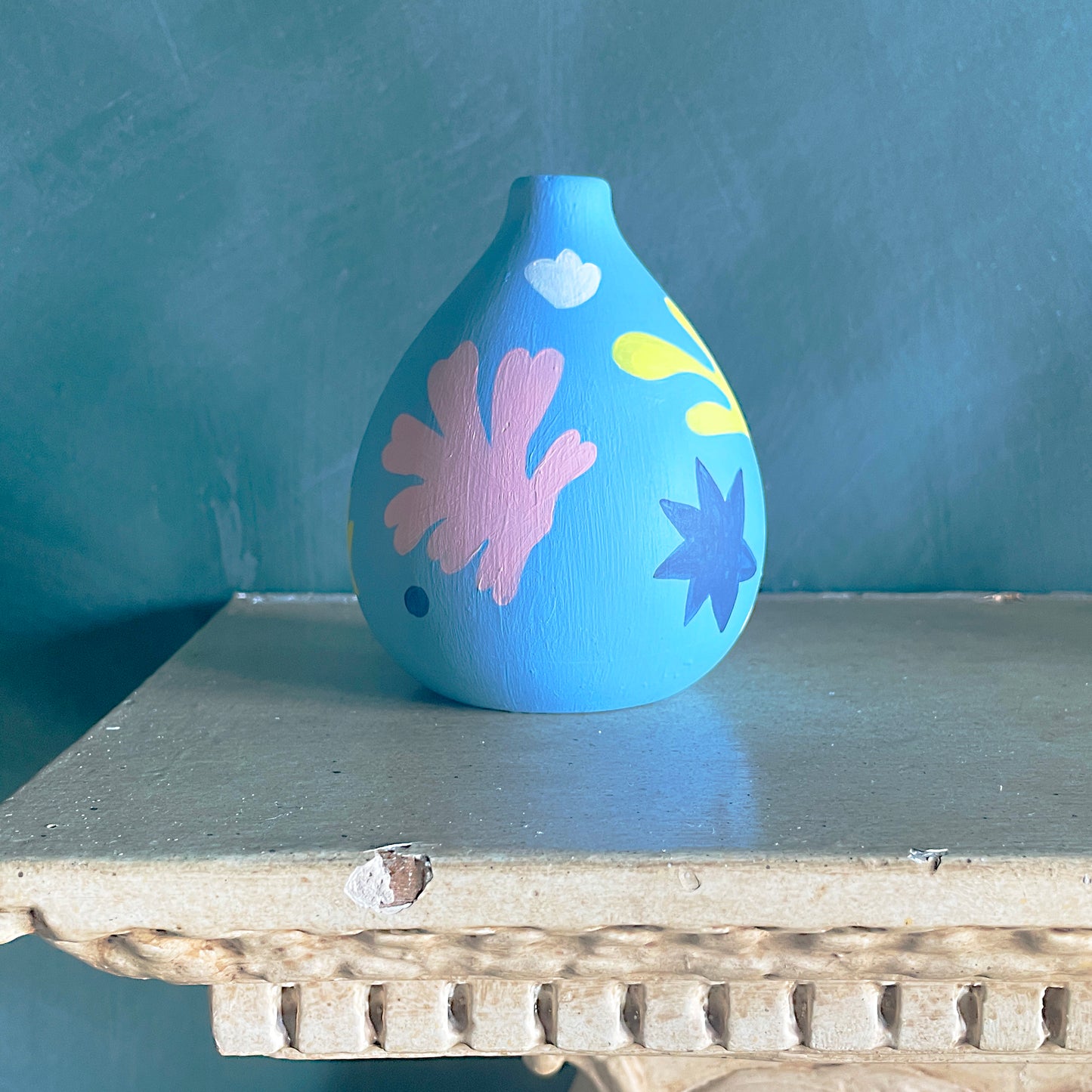 Dancing Leaves Vase