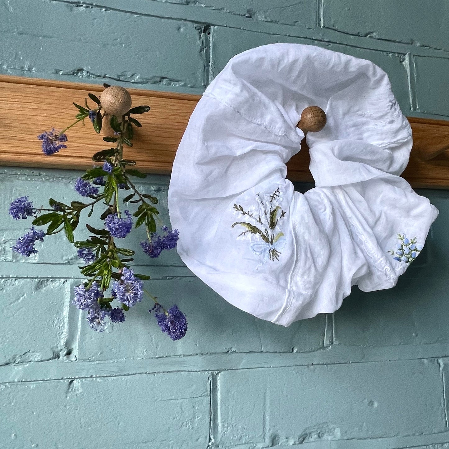 Oversized Vintage Linen Scrunchie