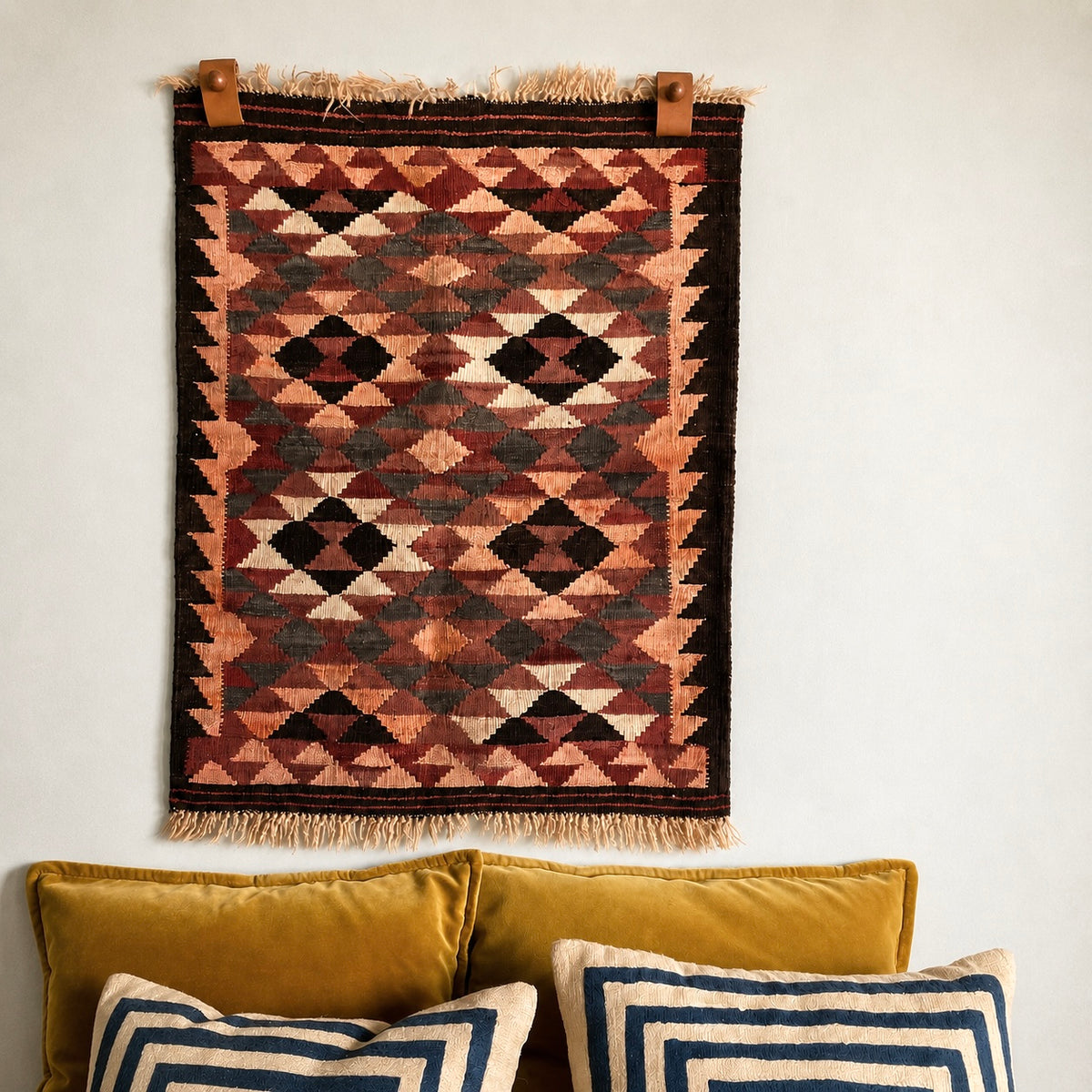 Vintage Turkish Kilim Wall Hanging / Rug