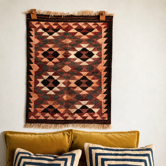 Vintage Turkish Kilim Wall Hanging / Rug